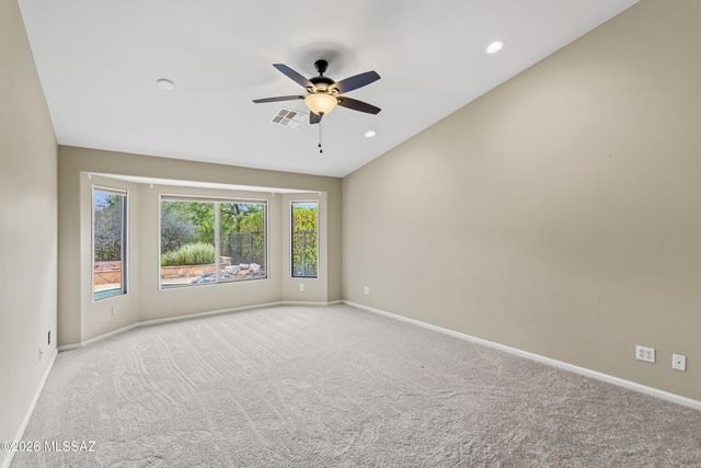 2350 E Skywalker Way, Green Valley, AZ 85614