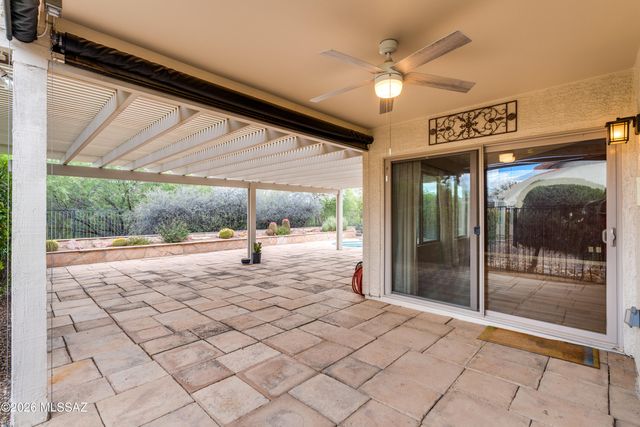 2350 E Skywalker Way, Green Valley, AZ 85614