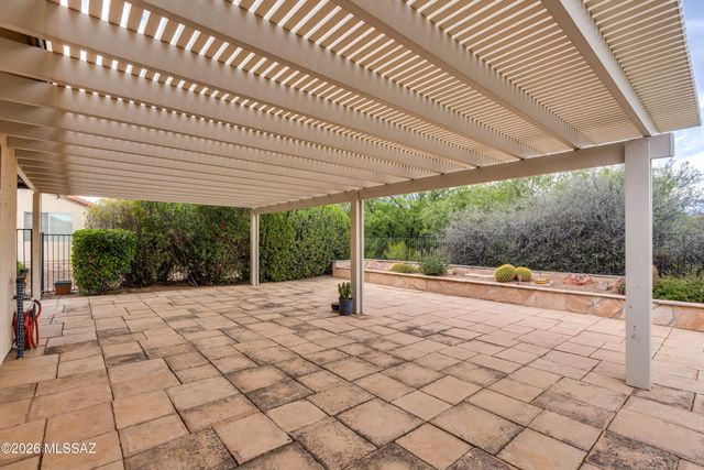 2350 E Skywalker Way, Green Valley, AZ 85614