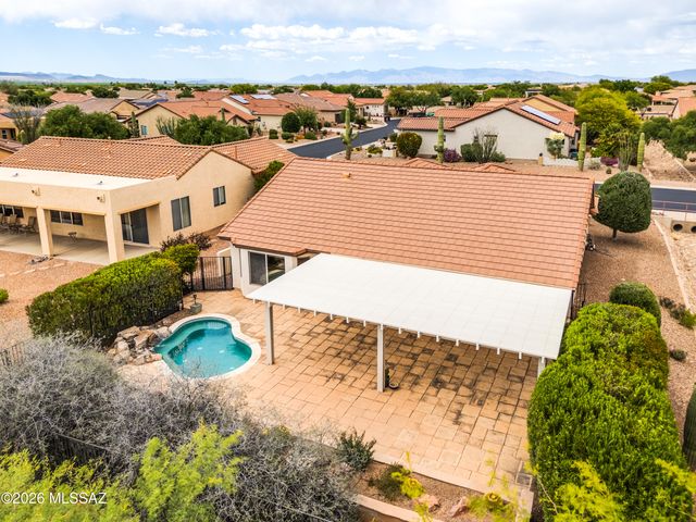 2350 E Skywalker Way, Green Valley, AZ 85614