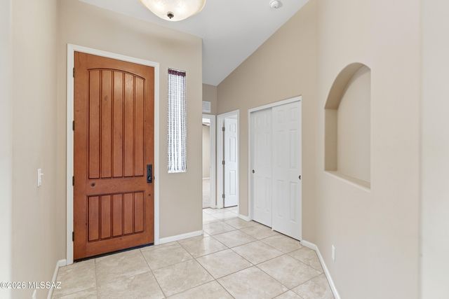 2350 E Skywalker Way, Green Valley, AZ 85614