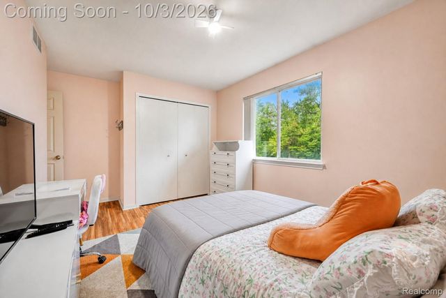 20803 Randall Street, Farmington Hills, MI 48336