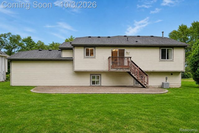 20803 Randall Street, Farmington Hills, MI 48336