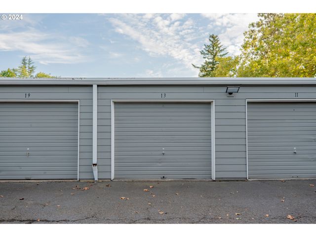 2702 Se 138TH Ave 13, Portland, OR 97236