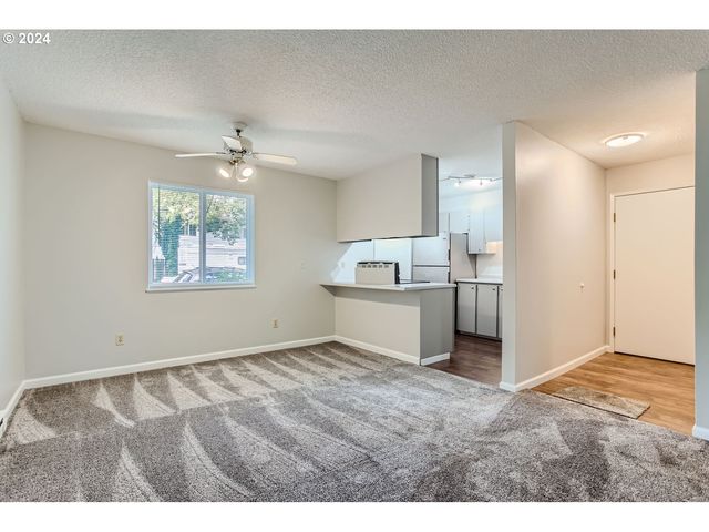 2702 Se 138TH Ave 13, Portland, OR 97236