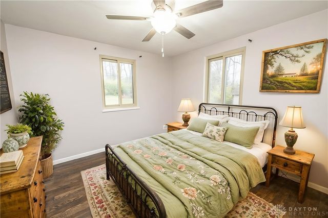 7851 Volk Drive, Dayton, OH 45415