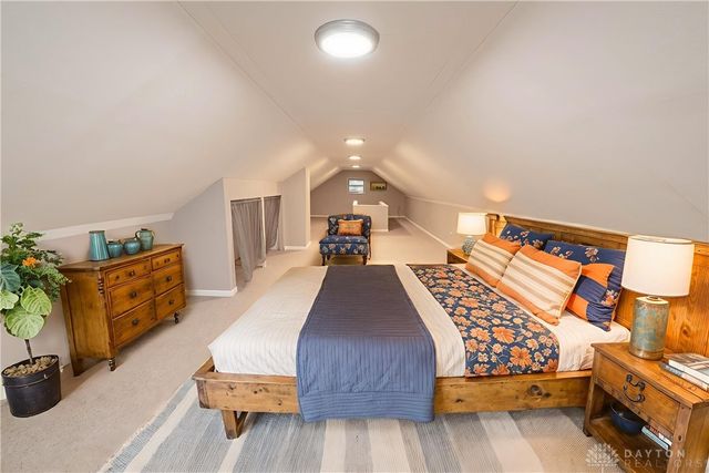 7851 Volk Drive, Dayton, OH 45415