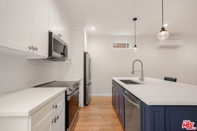 2494 Loy Lane, Los Angeles, CA 90041