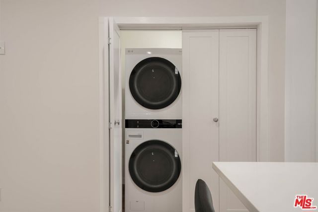 2494 Loy Lane, Los Angeles, CA 90041