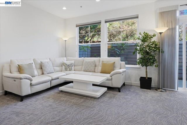 130 SUTTER CREEK LN, San Ramon, CA 94583