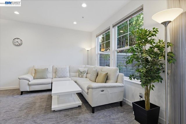 130 SUTTER CREEK LN, San Ramon, CA 94583