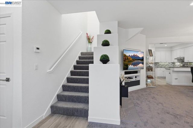 130 SUTTER CREEK LN, San Ramon, CA 94583