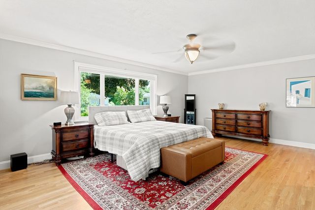 93 Wheel Meadow Dr, Longmeadow, MA 01106