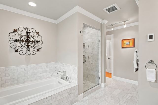 93 Wheel Meadow Dr, Longmeadow, MA 01106