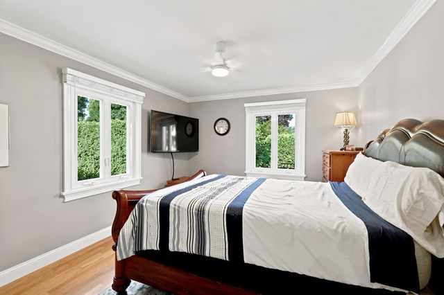 93 Wheel Meadow Dr, Longmeadow, MA 01106
