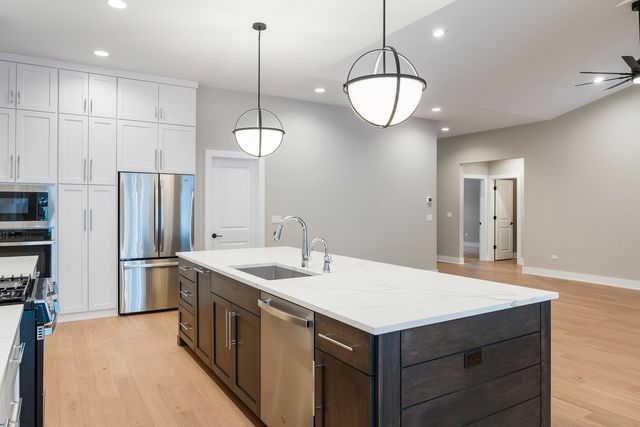 26207 Baxter Court, Plainfield, IL 60585