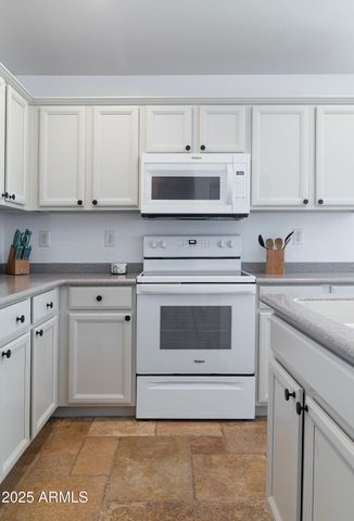 321 W DEXTER Way, San Tan Valley, AZ 85143