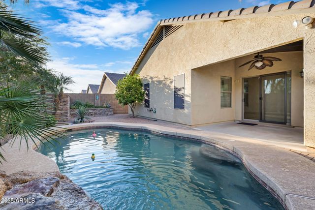 321 W DEXTER Way, San Tan Valley, AZ 85143