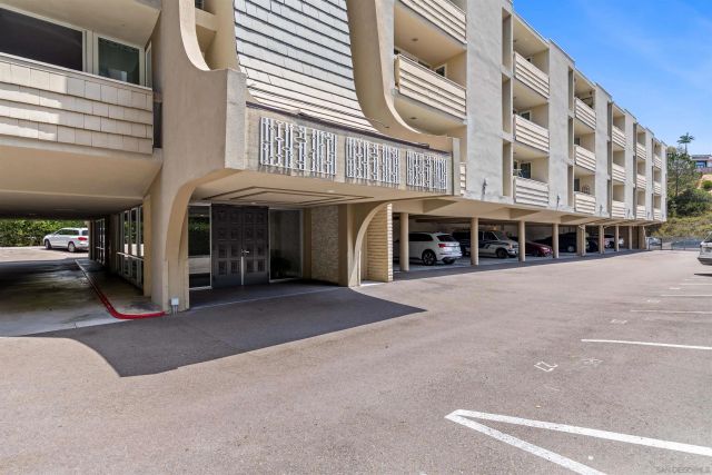 2510 Torrey Pines Rd. 320, La Jolla, CA 92037