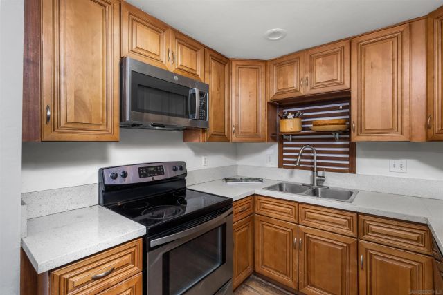 2510 Torrey Pines Rd. 320, La Jolla, CA 92037