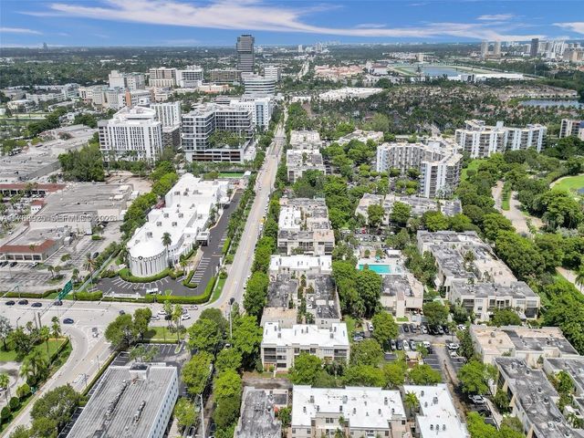 20301 NE 30th Avenue 122-5, Aventura, FL 33180