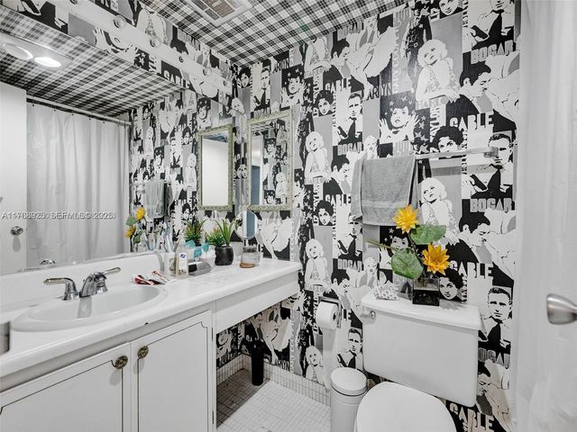 20301 NE 30th Avenue 122-5, Aventura, FL 33180