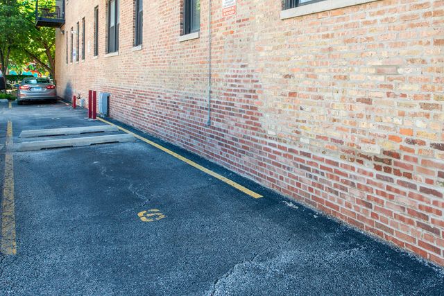 1050 W HUBBARD Street 1E, Chicago, IL 60622