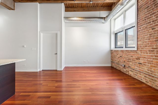 1050 W HUBBARD Street 1E, Chicago, IL 60622