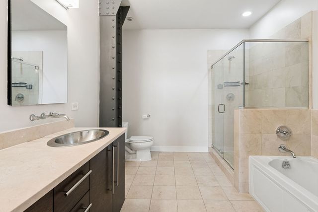 1050 W HUBBARD Street 1E, Chicago, IL 60622