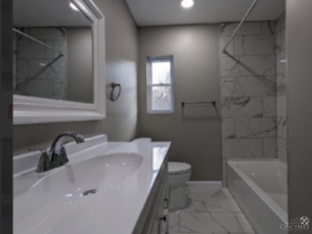 2801 Byrneside Drive, Colerain Twp, OH 45239