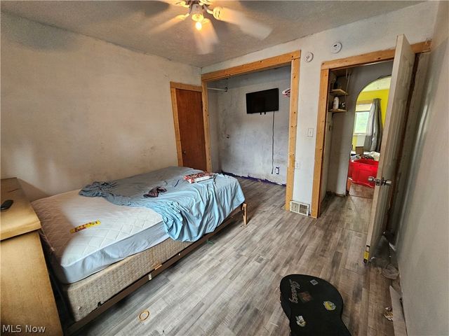 265 Massillon Road, Akron, OH 44312