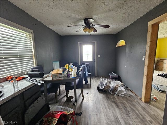 265 Massillon Road, Akron, OH 44312