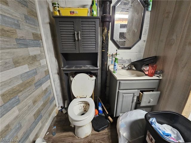 265 Massillon Road, Akron, OH 44312
