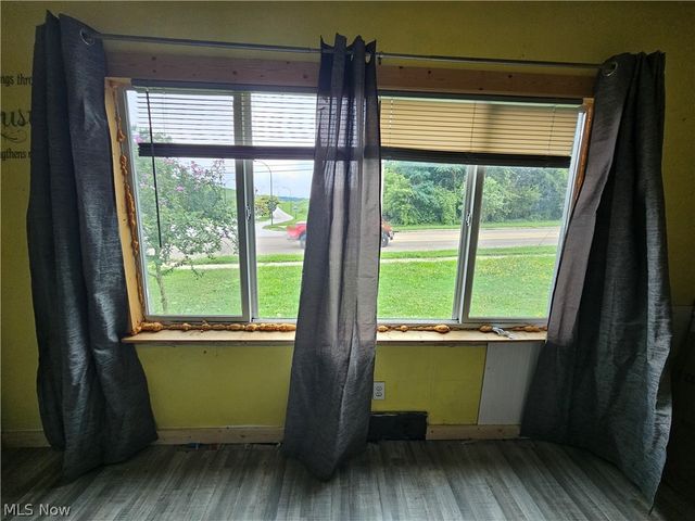 265 Massillon Road, Akron, OH 44312