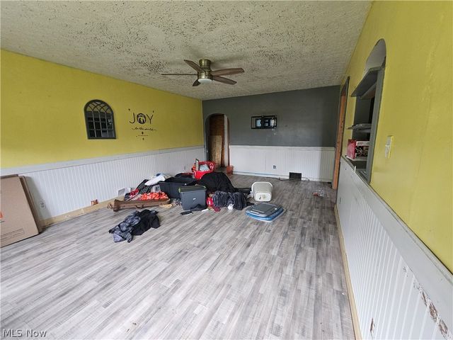 265 Massillon Road, Akron, OH 44312