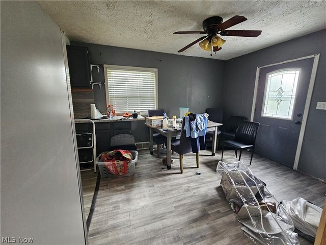 265 Massillon Road, Akron, OH 44312