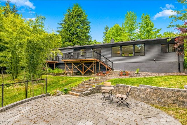 21401 52nd Avenue SE, Woodinville, WA 98072