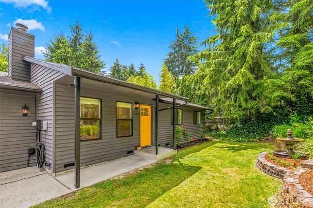 21401 52nd Avenue SE, Woodinville, WA 98072