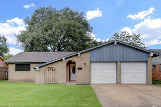 10022 Belfast Road, La Porte, TX 77571