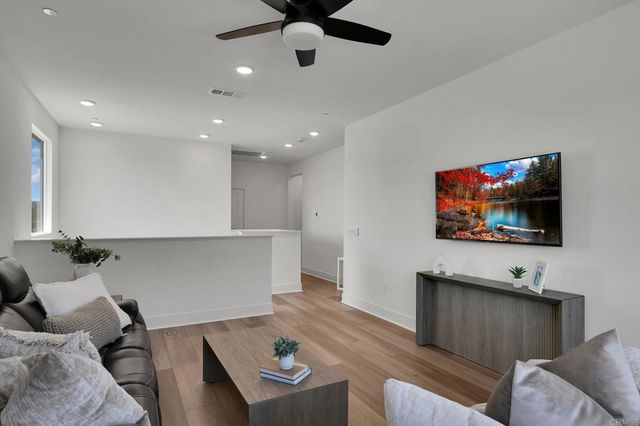 35374 Orchard Trail, Fallbrook, CA 92028