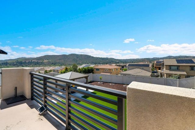 35374 Orchard Trail, Fallbrook, CA 92028