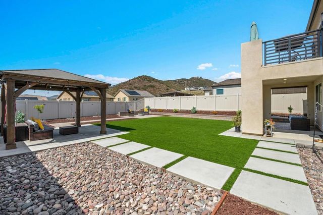35374 Orchard Trail, Fallbrook, CA 92028