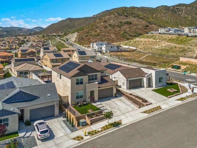 35374 Orchard Trail, Fallbrook, CA 92028