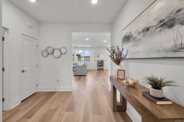 35374 Orchard Trail, Fallbrook, CA 92028