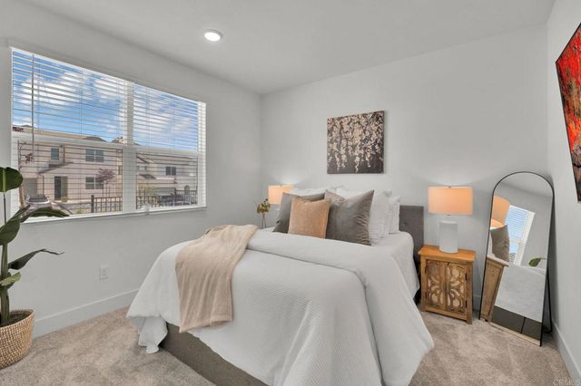 35374 Orchard Trail, Fallbrook, CA 92028