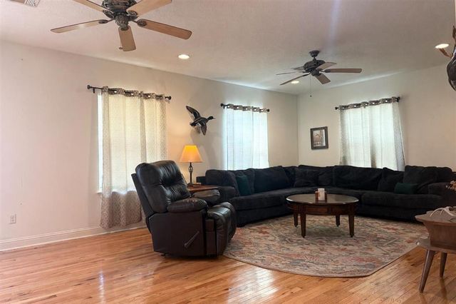 815 10Th Street, Lake Charles, LA 70601