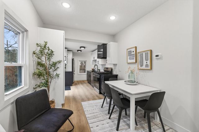 419 Fillmore Street NE, Minneapolis, MN 55413