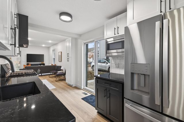 419 Fillmore Street NE, Minneapolis, MN 55413