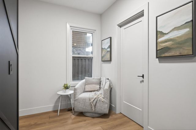 419 Fillmore Street NE, Minneapolis, MN 55413