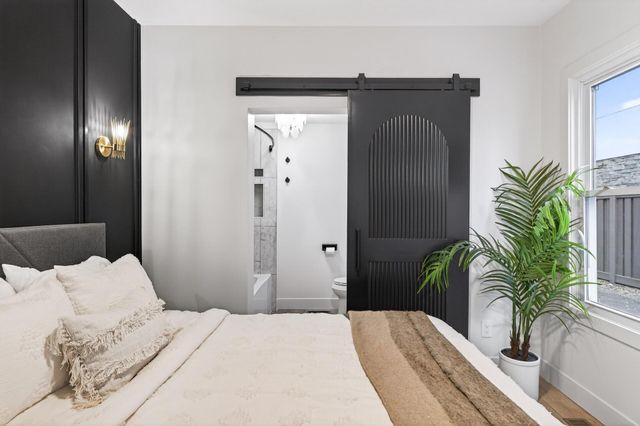 419 Fillmore Street NE, Minneapolis, MN 55413